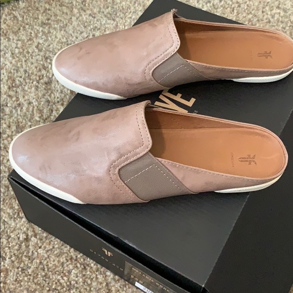 NEW Frye Melanie Gore Mule - Picture 3 of 6